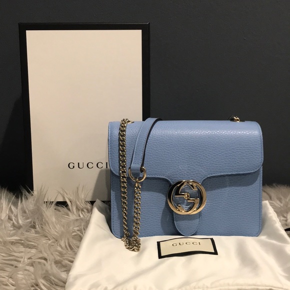 Gucci Handbags - Gucci crossbody